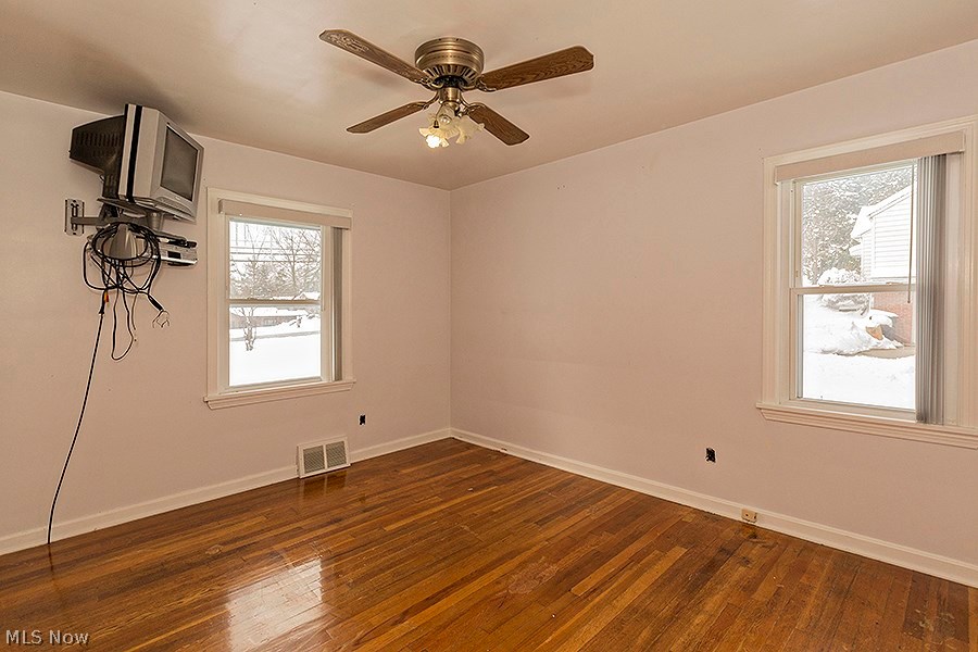 5461 Harper Road Solon, OH 44139 - Photo 16 of 28