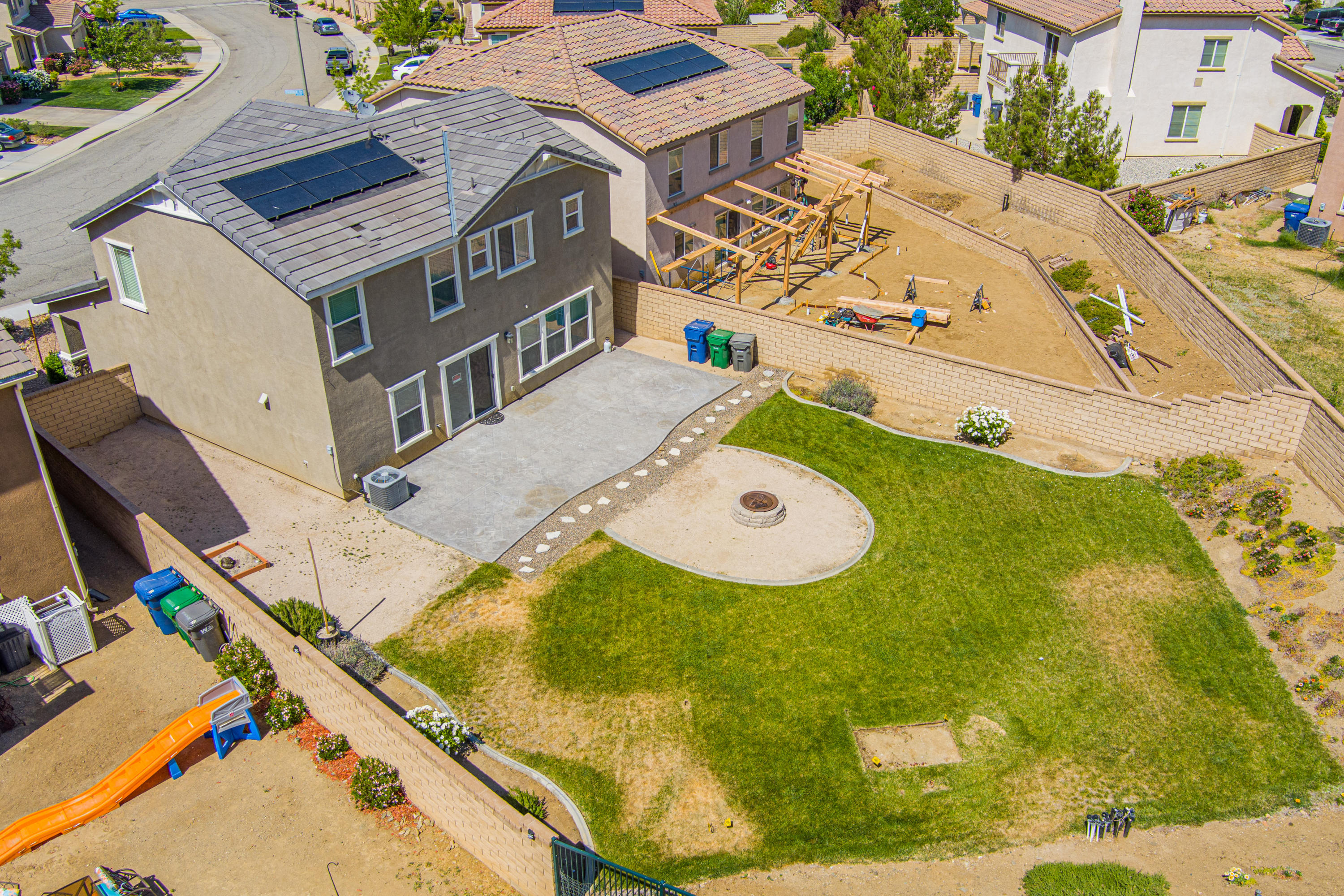 2732 Hemlock Road Palmdale, CA 93551 - Photo 37 of 42 an aerial view of a house with swimming pool