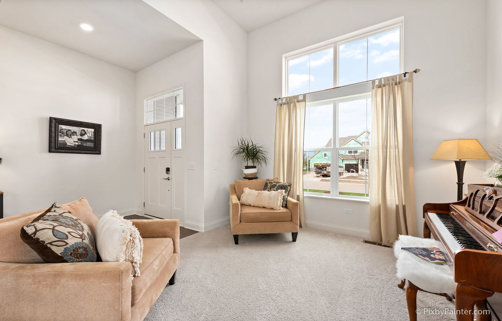 9251 Ramsdell Street Huntley, IL 60142 - Photo 7 of 39 Gallery Image 7