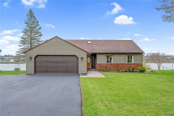 $299,900 | 845 Forest Avenue, Fulton, NY 13069