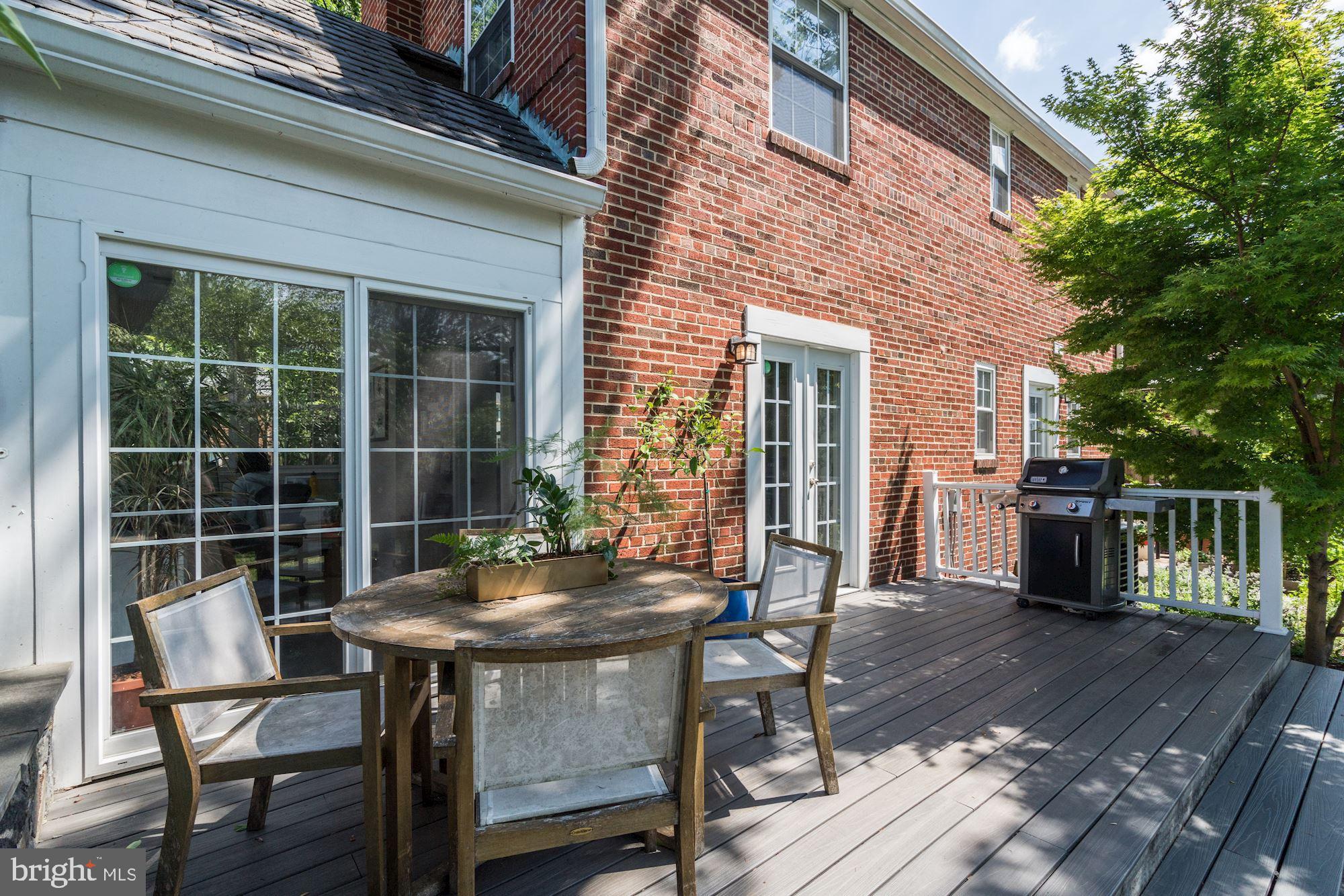 1608 Roxanna Road Northwest Washington, DC 20012 - Photo 24 of 28