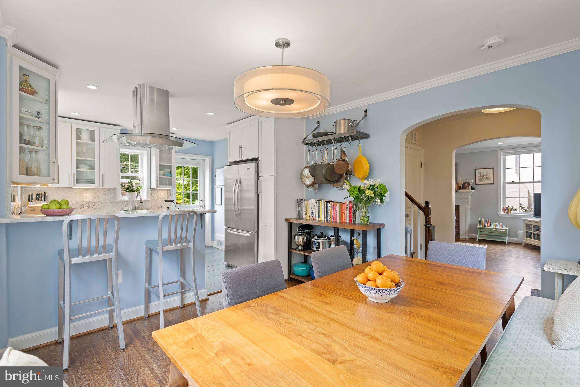 1608 Roxanna Road Northwest Washington, DC 20012 - Photo 5 of 28