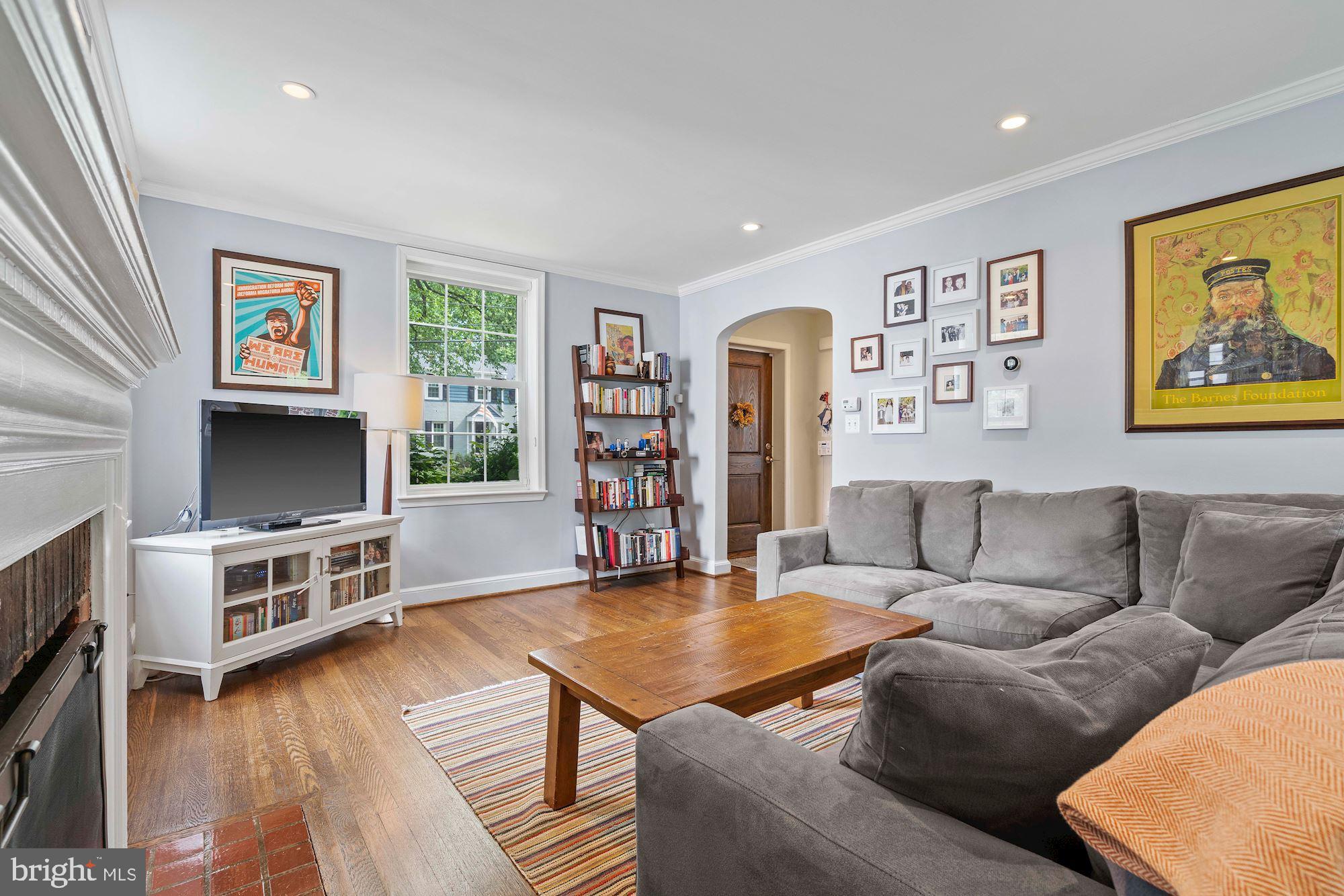 1608 Roxanna Road Northwest Washington, DC 20012 - Photo 8 of 28