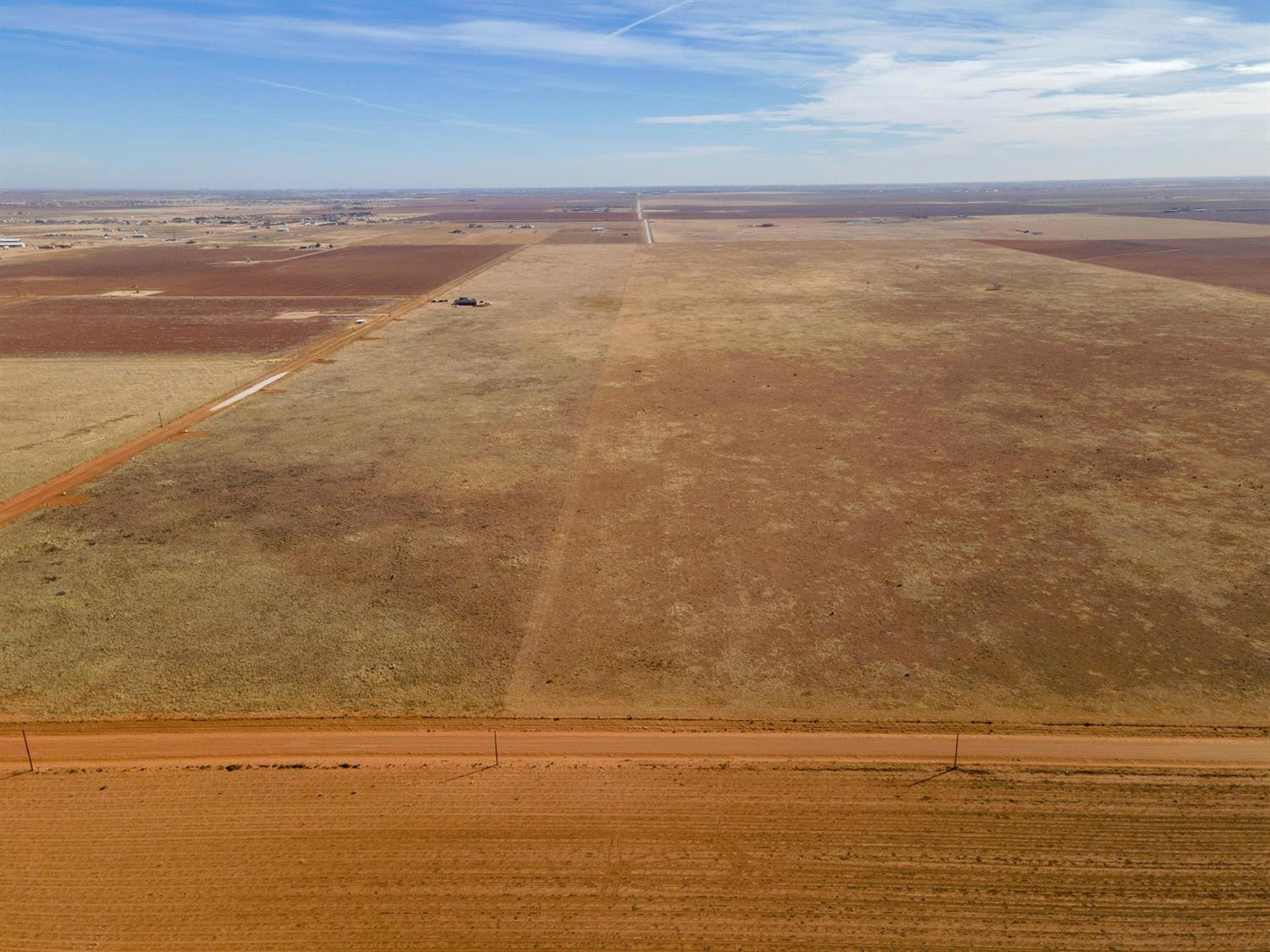 6838 Filly Road Lubbock, TX 79407 - Photo 2 of 12 a view of an ocean