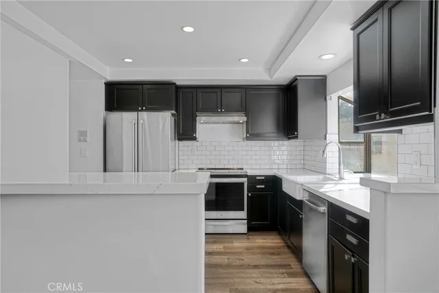 $675,000 | 26353 West Plata Lane, Calabasas, CA 91302