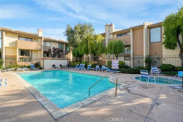 $675,000 | 26353 West Plata Lane, Calabasas, CA 91302
