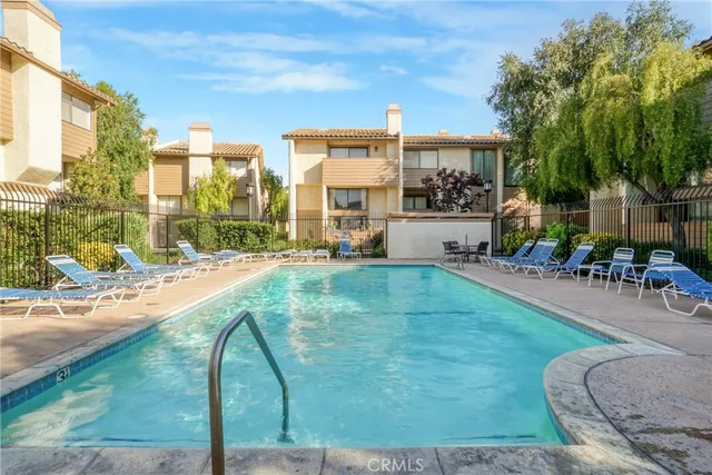 $675,000 | 26353 West Plata Lane, Calabasas, CA 91302