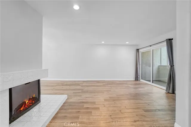 $675,000 | 26353 West Plata Lane, Calabasas, CA 91302