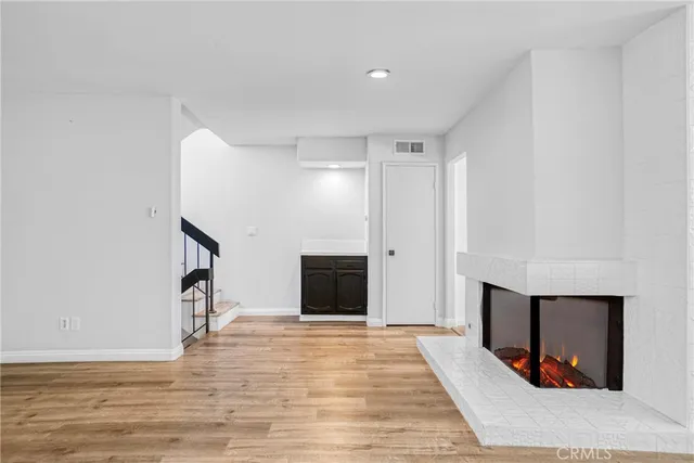 $675,000 | 26353 West Plata Lane, Calabasas, CA 91302