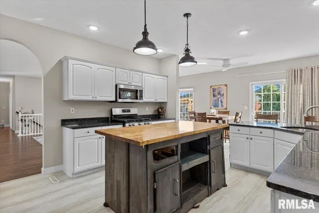 $499,000 | 2716 Killarney Road, Springfield, IL 62711