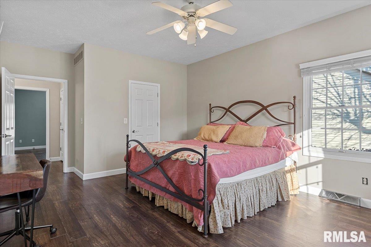 2716 Killarney Road Springfield, IL 62711 - Photo 20 of 48