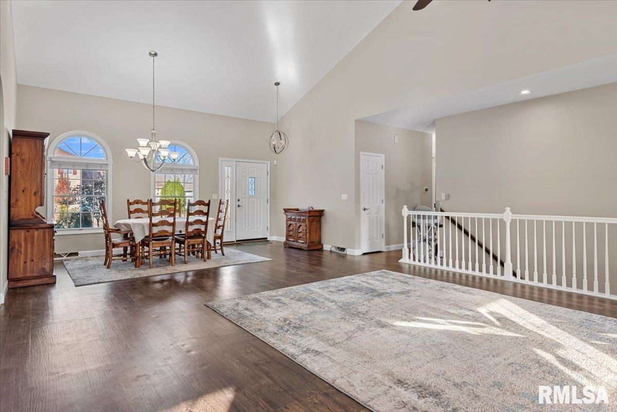 2716 Killarney Road Springfield, IL 62711 - Photo 6 of 48