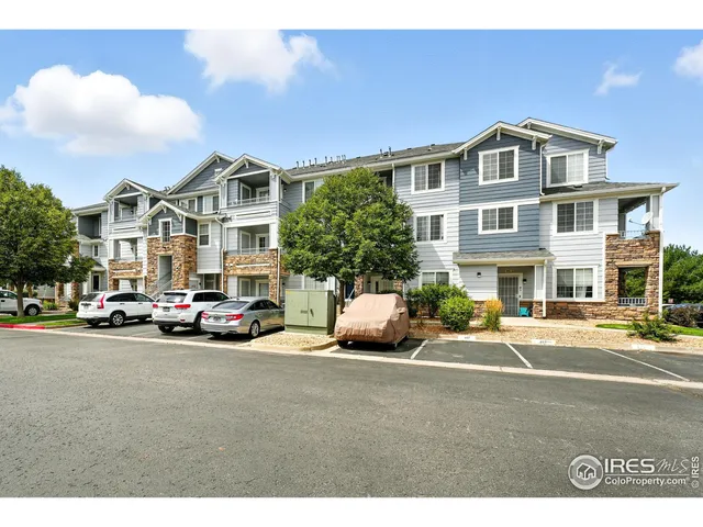 $279,500 | 5255 Memphis Street, Unit 312, Denver, CO 80239