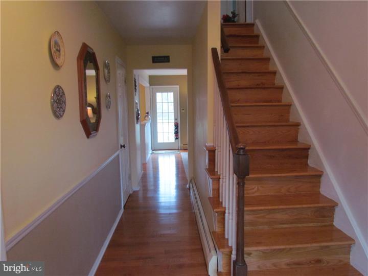 225 Old New Road Warrington, PA 18976 - Photo 2 of 25 Gallery Image 2