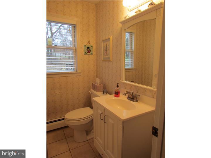 225 Old New Road Warrington, PA 18976 - Photo 13 of 25 Gallery Image 13
