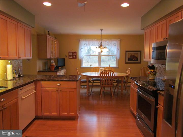 225 Old New Road Warrington, PA 18976 - Photo 3 of 25 Gallery Image 3