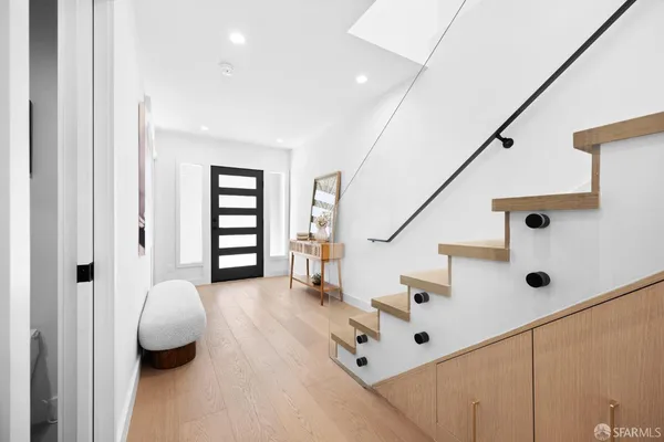 $1,890,000 | 571 Gates Street, San Francisco, CA 94110