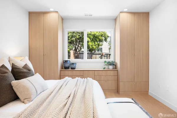 $1,890,000 | 571 Gates Street, San Francisco, CA 94110