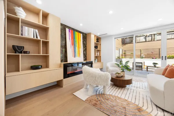 $1,890,000 | 571 Gates Street, San Francisco, CA 94110