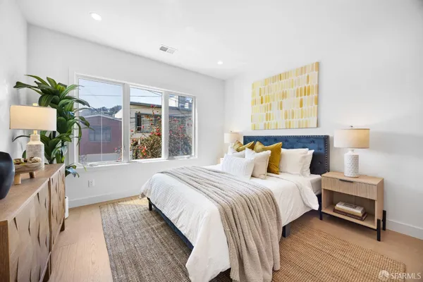 $1,890,000 | 571 Gates Street, San Francisco, CA 94110