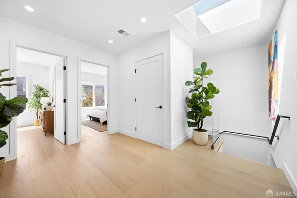 $1,890,000 | 571 Gates Street, San Francisco, CA 94110