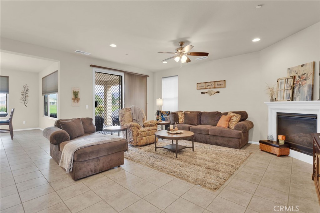 10857 Green Valley Road Apple Valley, CA 92308 - Photo 10 of 51