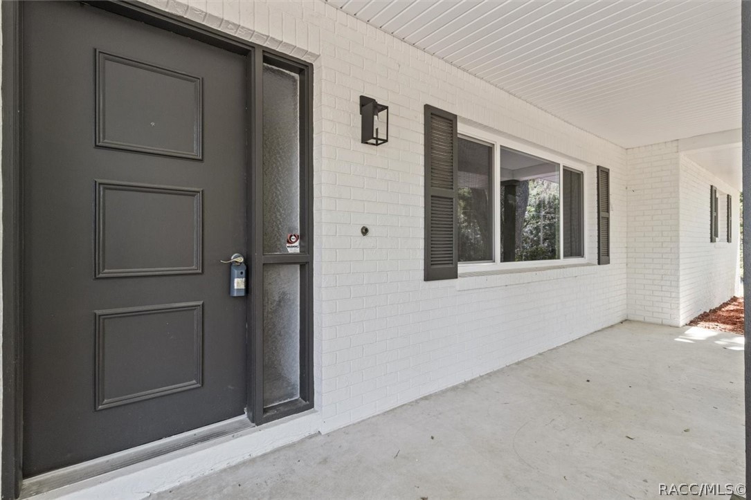 1255 South Estate Point Inverness, FL 34450 - Photo 3 of 84