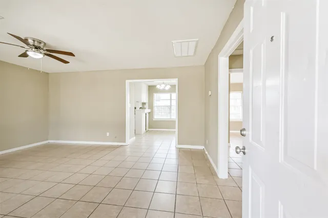 $125,000 | 10214 Bretton Drive, Houston, TX 77016