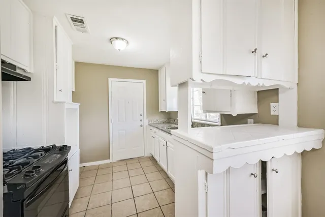 $125,000 | 10214 Bretton Drive, Houston, TX 77016