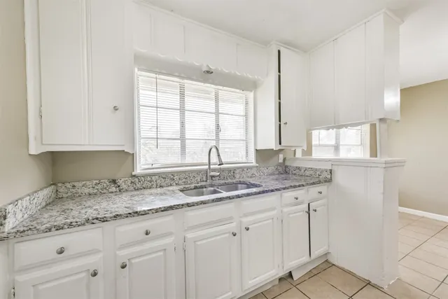 $125,000 | 10214 Bretton Drive, Houston, TX 77016