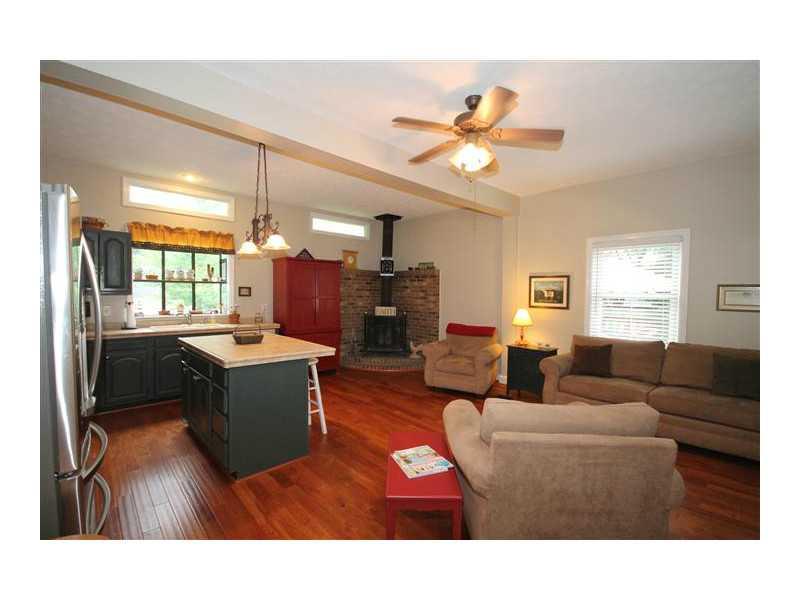 938 Terrace Lake Road Columbus, IN 47201 - Photo 15 of 17 Gallery Image 15