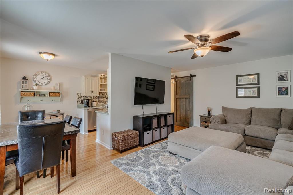 1450 Morley Avenue Rochester Hills, MI 48307 - Photo 11 of 30