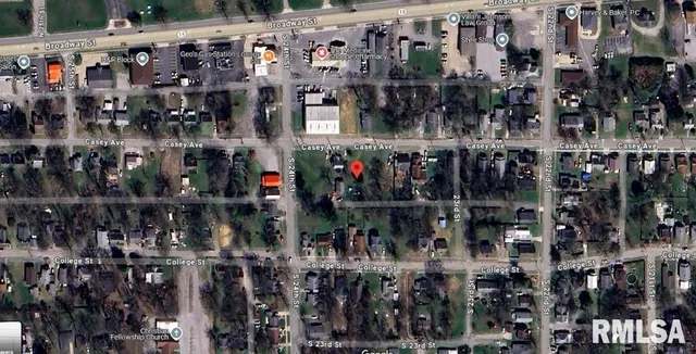 $4,900 | 2223 Casey Avenue, Mount Vernon, IL 62864