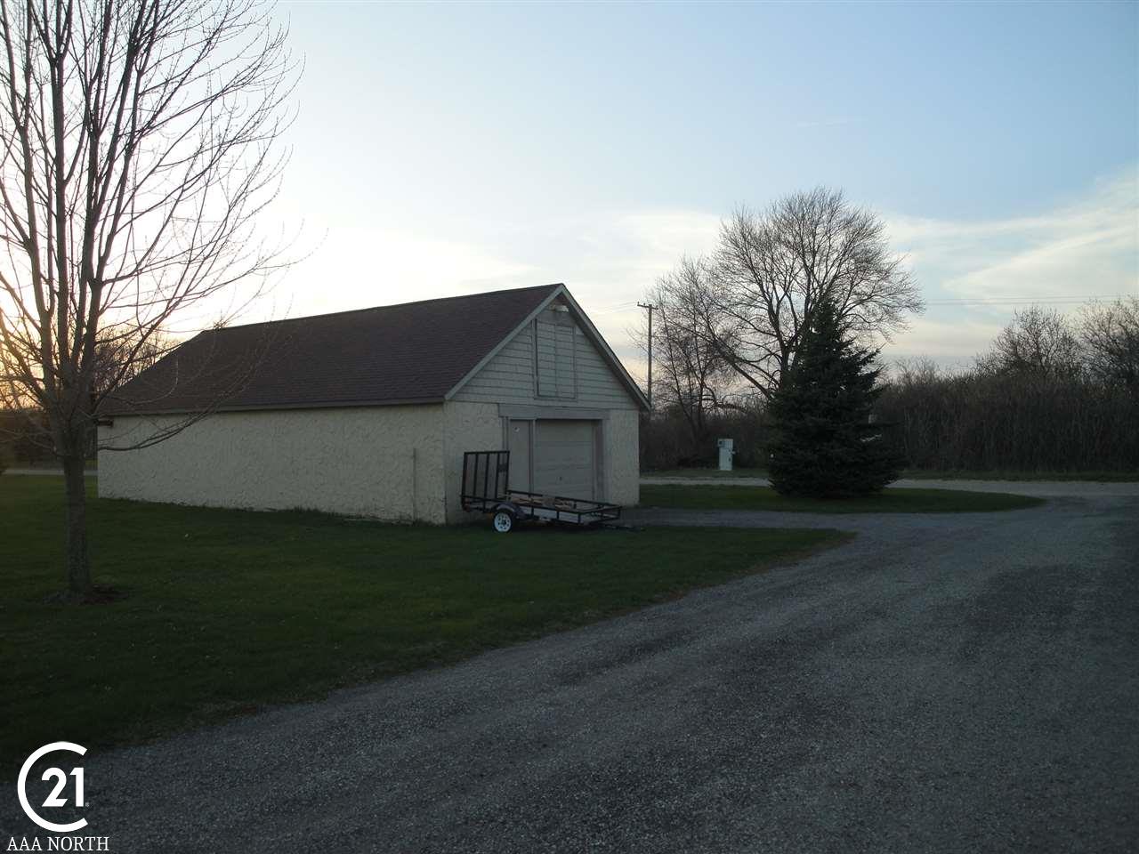 8670 Marr Road Almont, MI 48003 - Photo 20 of 22