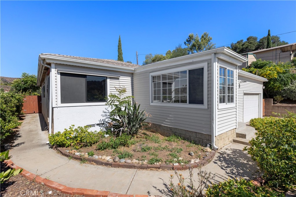 8841 Gardena Way Lakeside, CA 92040 - Photo 14 of 41 Private space with a view