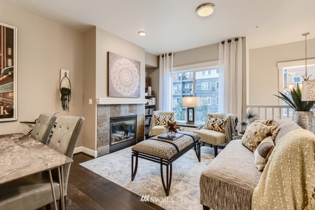 2115 201st Place Southeast, Unit B5 Bothell, WA 98012 - Photo 5 of 28 a living room with furniture fireplace and window