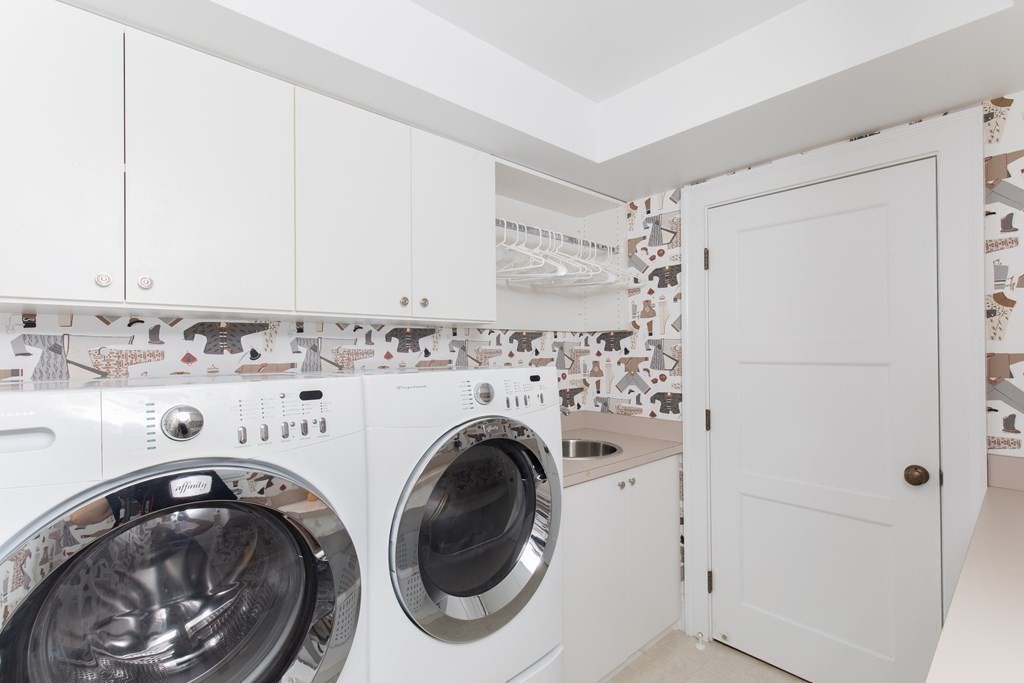 57 The Ledges Road Newton, MA 02459 - Photo 31 of 36