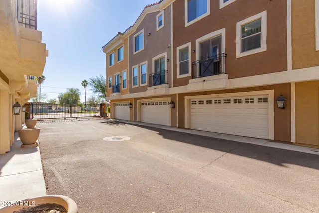 $275,000 | 22125 North 29th Avenue, Unit 135, Phoenix, AZ 85027