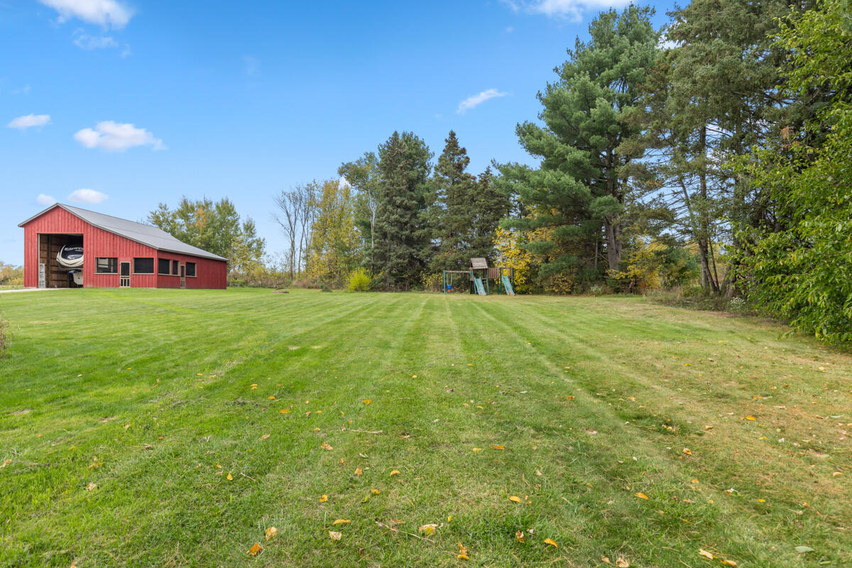 11854 Belding Road Belding, MI 48809 - Photo 35 of 44