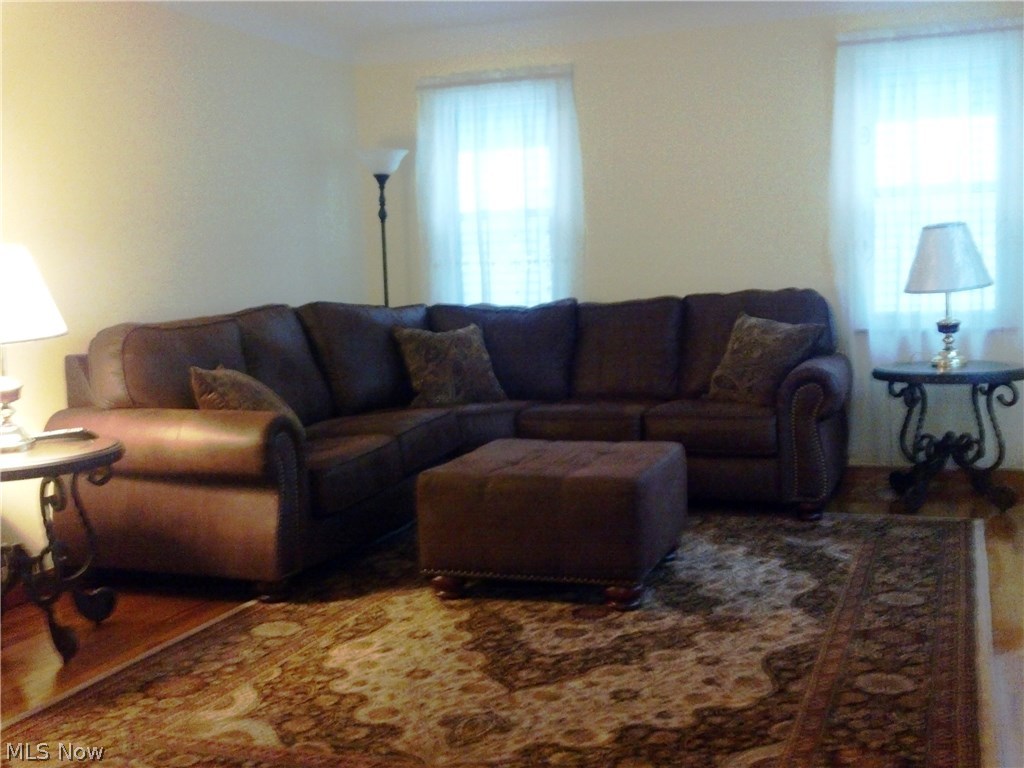 3313 Ralph Avenue Cleveland, OH 44109 - Photo 4 of 11 Gallery Image 4