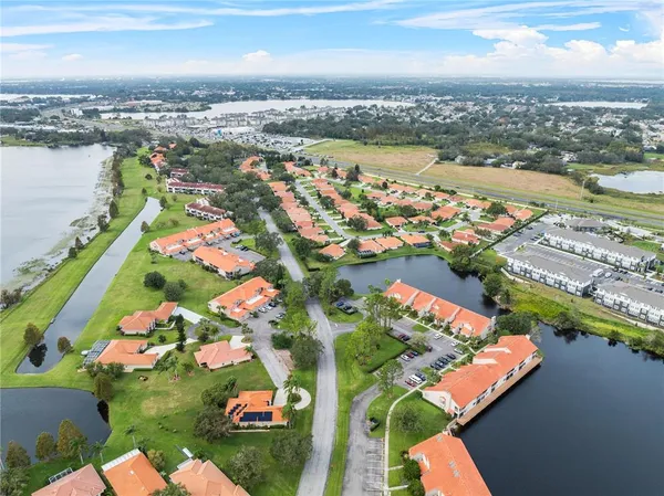 $158,000 | 1710 Garden Lake Drive, Unit 1710, Winter Haven, FL 33884