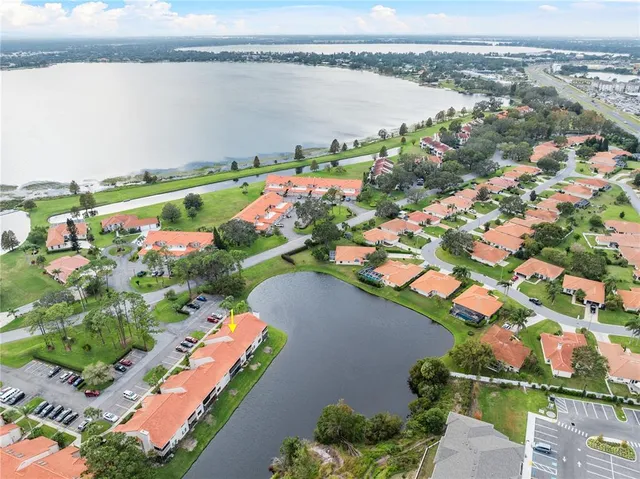 $158,000 | 1710 Garden Lake Drive, Unit 1710, Winter Haven, FL 33884