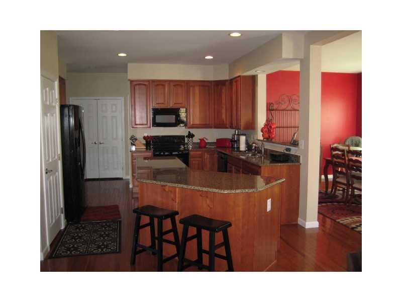 126 Walnut Drive McKees Rocks, PA 15136 - Photo 8 of 24 Kitchen.