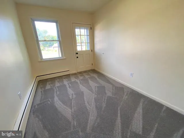 a view of empty room with window