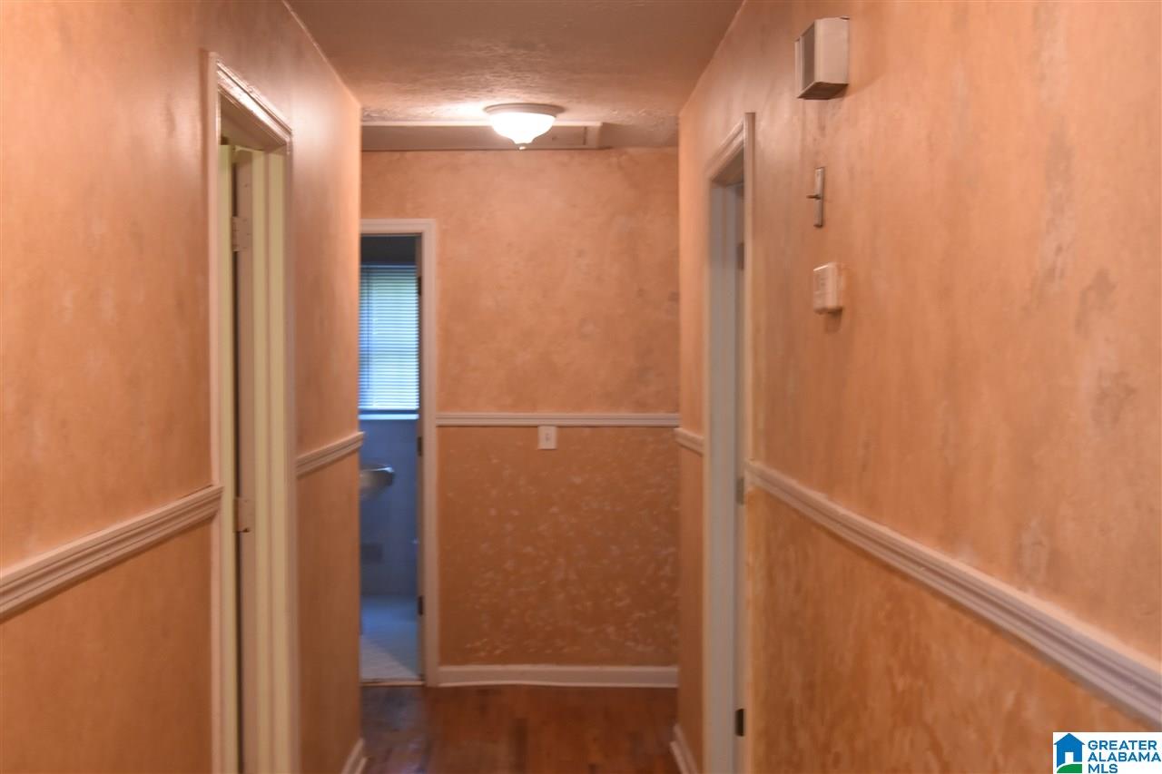 245 Tolbert Street Anniston, AL 36201 - Photo 13 of 35