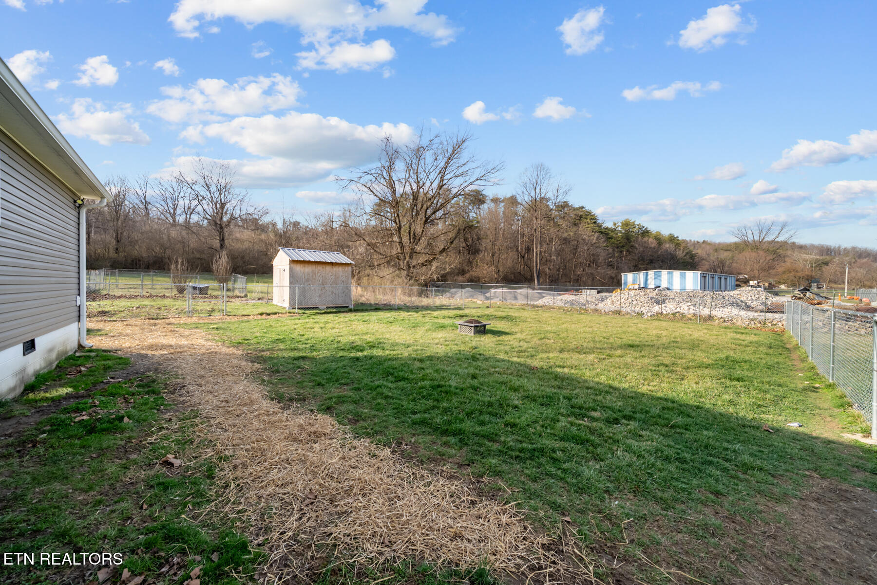 233 Hebbertsburg Road Crab Orchard, TN 37723 - Photo 35 of 40 Yard