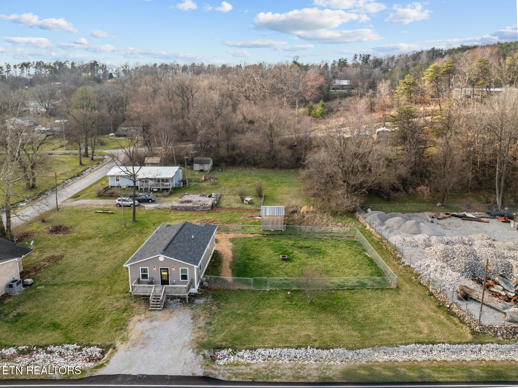 233 Hebbertsburg Road Crab Orchard, TN 37723 - Photo 37 of 40 Aerial