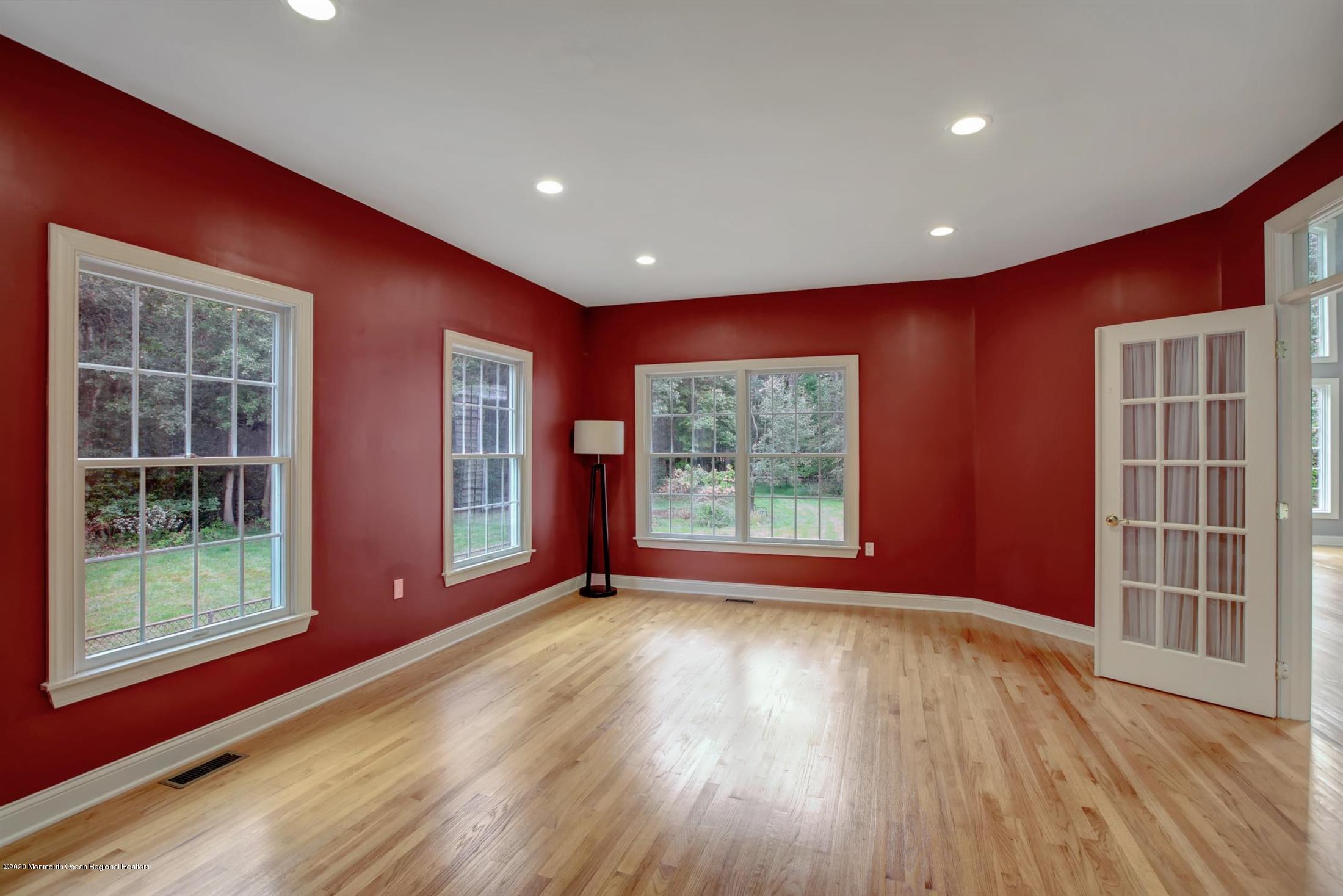 502 West Farms Road Howell, NJ 07731 - Photo 9 of 41 09-Office