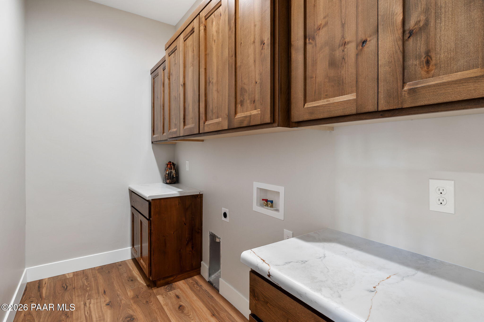 9596 North Bridle Ridge Road Prescott, AZ 86305 - Photo 26 of 45 26-Laundry room