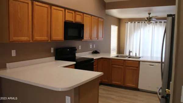 $2,200 | 5490 West Whitten Street, Chandler, AZ 85226